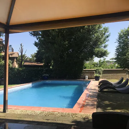 Experience Villa *